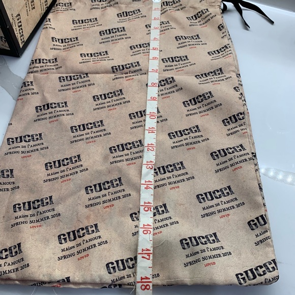 Gucci empty shoe box with 2 dust bags - Picture 12 of 16